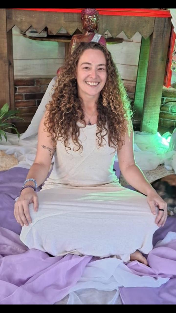 Iala Wessler - Terapeuta Holística